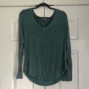 American Eagle Soft V-neck Long Sleeve